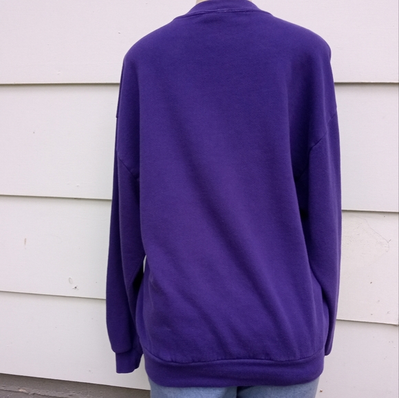 Vintage Purple Floral Sweatshirt - Picture 3 of 6